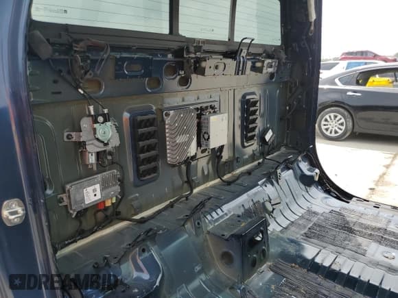 ✅ 2019 Chevrolet Silverado 1500 • VIN: 1GCPWFEDXKZ161658 • Лот: 51534115. Опубликован ранее на Copart с пробегом Не указан. Бесплатный доступ к архиву аукционных продаж из США и подробный отчёт об истории автомобиля на DreamBid. Изображение 10.