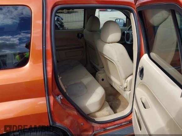 ✅ 2006 Chevrolet HHR LT • VIN: 3GNDA23D46S535172 • Лот: 42913455. Опубликован ранее на IAAI с пробегом 190 190 миль. Бесплатный доступ к архиву аукционных продаж из США и подробный отчёт об истории автомобиля на DreamBid. Изображение 8.