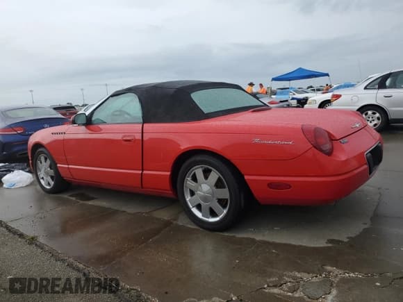 ✅ 2002 Ford Thunderbird Hardtop Premium • VIN: 1FAHP60A52Y104598 • Lot: 74252034. Wystawiony na Copart z przebiegiem Nie podano. Bezpłatny archiwum sprzedaży aukcyjnych z USA i szczegółowy raport historii pojazdu na DreamBid. Zdjęcie 2.