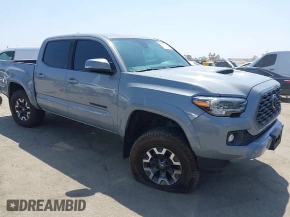 ✅ 2020 Toyota Tacoma SR5 • VIN: 3TMAZ5CN4LM139449 • Lot: 42428619. Listed on IAAI with 68,417 mi. Free auction sales archive from the USA and detailed vehicle history report at DreamBid. Image 1.