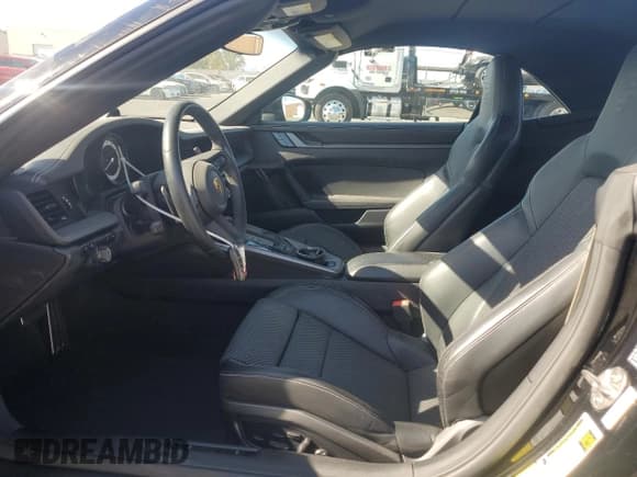 ✅ 2021 Porsche 911 Carrera • VIN: WP0CA2A94MS239581 • Лот: 44253105. Опубликован ранее на Copart с пробегом 20 267 миль. Бесплатный доступ к архиву аукционных продаж из США и подробный отчёт об истории автомобиля на DreamBid. Изображение 7.