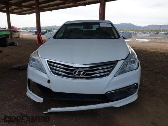✅ 2016 Hyundai Azera • VIN: KMHFG4JG6GA518624 • Lot: 41808086. Listed on IAAI with 103,177 mi. Free auction sales archive from the USA and detailed vehicle history report at DreamBid. Image 12.