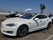 ✅ 2018 Tesla Model S 75D • VIN: 5YJSA1E25JF247135 • Lot: 68872155. Wystawiony na Copart z przebiegiem 34 566 mil. Bezpłatny archiwum sprzedaży aukcyjnych z USA i szczegółowy raport historii pojazdu na DreamBid. Zdjęcie 1.