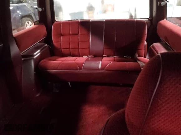 ✅ 1989 Plymouth Grand Voyager • VIN: 2P4FH4537KR338917 • Lot: 43310815. Wystawiony na Copart z przebiegiem 80 027 mil. Bezpłatny archiwum sprzedaży aukcyjnych z USA i szczegółowy raport historii pojazdu na DreamBid. Zdjęcie 10.