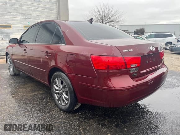 ✅ 2009 Hyundai Sonata GLS • VIN: 5NPET46C19H440797 • Лот: 84773694. Опубликован ранее на Copart с пробегом 54 454 миль. Бесплатный доступ к архиву аукционных продаж из США и подробный отчёт об истории автомобиля на DreamBid. Изображение 3.