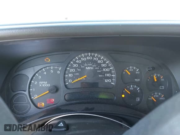 ✅ 2005 GMC Sierra 1500 SLE • VIN: 2GTEC13T651266384 • Лот: 43579635. Опубликован ранее на IAAI с пробегом 193 604 миль. Бесплатный доступ к архиву аукционных продаж из США и подробный отчёт об истории автомобиля на DreamBid. Изображение 7.