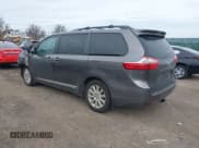 ✅ 2016 Toyota Sienna XLE • VIN: 5TDDK3DC1GS138414 • Lot: 43776942. Listed on IAAI with 104,704 mi. Free auction sales archive from the USA and detailed vehicle history report at DreamBid. Image 3.