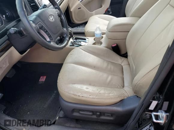 ✅ 2012 Hyundai Santa Fe Limited • VIN: 5XYZK3AB1CG131231 • Lot: 74253504. Listed on Copart with Not provided. Free auction sales archive from the USA and detailed vehicle history report at DreamBid. Image 7.