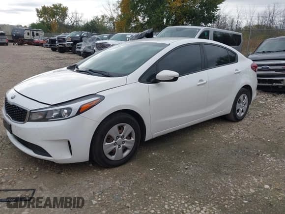 ✅ 2018 Kia Forte LX • VIN: 3KPFK4A77JE168119 • Lot: 43471262. Listed on IAAI with 77,079 mi. Free auction sales archive from the USA and detailed vehicle history report at DreamBid. Image 17.