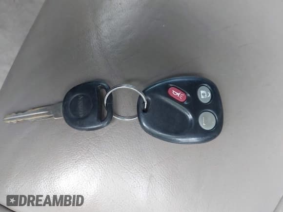 ✅ 2004 Chevrolet Suburban LS • VIN: 3GNEC16Z64G300451 • Лот: 41316787. Опубликован ранее на IAAI с пробегом 255 886 миль. Бесплатный доступ к архиву аукционных продаж из США и подробный отчёт об истории автомобиля на DreamBid. Изображение 11.