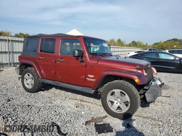 ✅ 2010 Jeep Wrangler Unlimited Sahara • VIN: 1J4BA5H11AL128127 • Лот: 82087515. Опубликован ранее на Copart с пробегом 147 029 миль. Бесплатный доступ к архиву аукционных продаж из США и подробный отчёт об истории автомобиля на DreamBid. Изображение 4.
