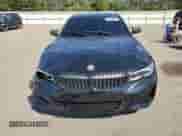 2022 BMW 3 Series 330i xDrive z VIN 3MW5R7J05N8C70306, wystawiony jako Copart lot #71299635 z przebiegiem 42 128 mil mil oraz Szkoda całkowita • Salvage title. Historia ofert i sprzedaży dostępna na DreamBid. Obrazek 5.