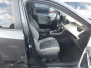 ✅ 2019 Toyota RAV4 XLE • VIN: 2T3W1RFV5KW043150 • Lot: 43704020. Listed on IAAI with 65,218 mi. Free auction sales archive from the USA and detailed vehicle history report at DreamBid. Image 5.