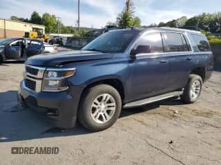 2019 Chevrolet Tahoe LT z VIN 1GNSKBKC7KR192089, wystawiony jako Copart lot #70245875 z przebiegiem 110 954 mil mil oraz Szkoda całkowita • Salvage title. Historia ofert i sprzedaży dostępna na DreamBid. Obrazek 1.
