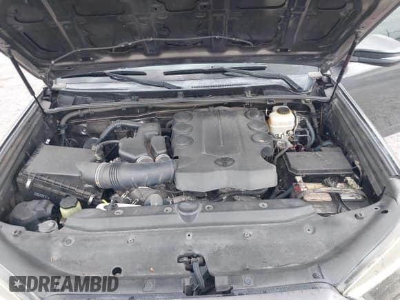 ✅ 2014 Toyota 4Runner SR5 • VIN: JTEZU5JR4E5080401 • Lot: 42798542. Wystawiony na IAAI z przebiegiem 145 465 mil. Bezpłatny archiwum sprzedaży aukcyjnych z USA i szczegółowy raport historii pojazdu na DreamBid. Zdjęcie 10.