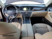 ✅ 2015 Hyundai Genesis 3.8L • VIN: KMHGN4JE2FU089732 • Lot: 42146695. Wystawiony na Copart z przebiegiem 151 346 mil. Bezpłatny archiwum sprzedaży aukcyjnych z USA i szczegółowy raport historii pojazdu na DreamBid. Zdjęcie 8.