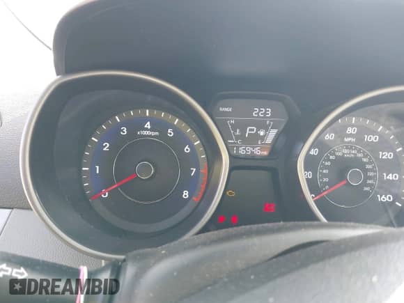 2015 Hyundai Elantra Limited с VIN 5NPDH4AE7FH637989, выставлен на аукционе IAAI как лот 43500452 с пробегом 116 946 миль миль и . История ставок и продаж доступна на DreamBid. Изображение 7.