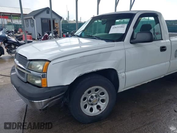 ✅ 2005 Chevrolet Silverado 1500 Work Truck • VIN: 1GCEC14X55Z104271 • Lot: 42622202. Listed on IAAI with 149,945 mi. Free auction sales archive from the USA and detailed vehicle history report at DreamBid. Image 6.