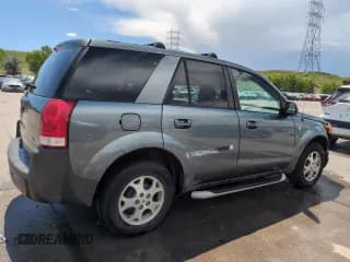 ✅ 2005 Saturn VUE • VIN: 5GZCZ53455S852305 • Lot: 60679125. Wystawiony na Copart z przebiegiem 148 394 mil. Bezpłatny archiwum sprzedaży aukcyjnych z USA i szczegółowy raport historii pojazdu na DreamBid. Zdjęcie 3.