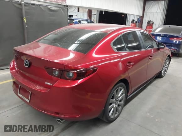 ✅ 2025 Mazda 3 S Preferred • VIN: JM1BPACM7S1779872 • Lot: 43622725. Listed on IAAI with 6,176 mi. Free auction sales archive from the USA and detailed vehicle history report at DreamBid. Image 4.