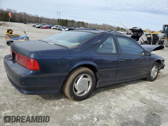 ✅ 1991 Ford Thunderbird • VIN: 1FAPP64R3MH164460 • Лот: 43114305. Опубликован ранее на Copart с пробегом 86 771 миль. Бесплатный доступ к архиву аукционных продаж из США и подробный отчёт об истории автомобиля на DreamBid. Изображение 3.