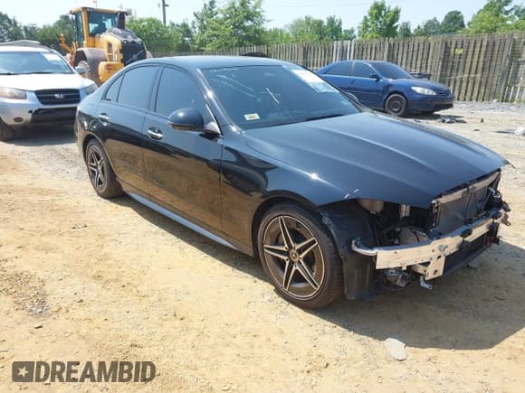 ✅ 2023 Mercedes-Benz C 300 • VIN: W1KAF4HB4PR143139 • Lot: 42681184. Wystawiony na IAAI z przebiegiem 33 510 mil. Bezpłatny archiwum sprzedaży aukcyjnych z USA i szczegółowy raport historii pojazdu na DreamBid. Zdjęcie 1.