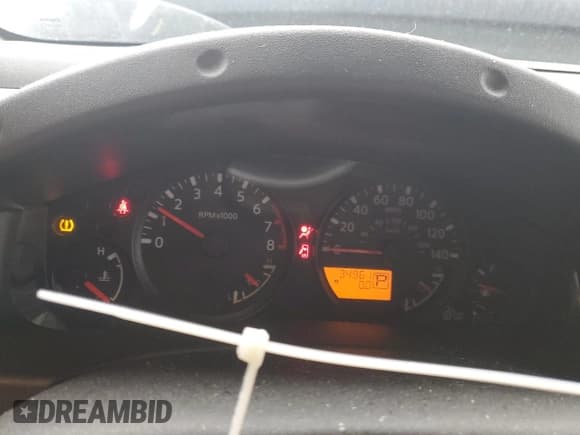 ✅ 2015 Nissan Frontier SV • VIN: 1N6AD0CU6FN721097 • Lot: 66133235. Wystawiony na Copart z przebiegiem 34 961 mil. Bezpłatny archiwum sprzedaży aukcyjnych z USA i szczegółowy raport historii pojazdu na DreamBid. Zdjęcie 9.