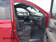 ✅ 2024 Chevrolet Tahoe RST • VIN: 1GNSCRKD7RR409245 • Lot: 42133470. Wystawiony na IAAI z przebiegiem 11 051 mil. Bezpłatny archiwum sprzedaży aukcyjnych z USA i szczegółowy raport historii pojazdu na DreamBid. Zdjęcie 5.