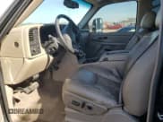 ✅ 2006 Chevrolet Silverado 2500HD LT3 • VIN: 1GCHK23D86F250230 • Лот: 91132345. Опубликован ранее на Copart с пробегом 219 822 миль. Бесплатный доступ к архиву аукционных продаж из США и подробный отчёт об истории автомобиля на DreamBid. Изображение 7.