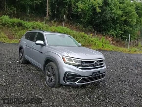 ✅ 2021 Volkswagen Atlas SE • VIN: 1V2RR2CA6MC521224 • Lot: 68949485. Listed on Copart with 41,485 mi. Free auction sales archive from the USA and detailed vehicle history report at DreamBid. Image 15.