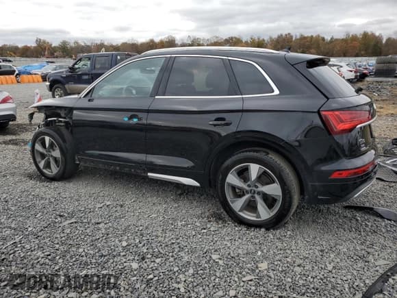 ✅ 2024 Audi Q5 Premium • VIN: WA1ABAFY3R2088765 • Лот: 90124635. Опубликован ранее на Copart с пробегом 30 624 миль. Бесплатный доступ к архиву аукционных продаж из США и подробный отчёт об истории автомобиля на DreamBid. Изображение 2.