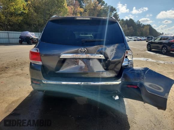 ✅ 2012 Toyota Highlander Limited • VIN: 5TDYK3EH6CS059522 • Lot: 92441115. Listed on Copart with 70,128 mi. Free auction sales archive from the USA and detailed vehicle history report at DreamBid. Image 6.