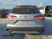 ✅ 2022 Toyota Corolla Cross LE • VIN: 7MUBAAAG2NV008070 • Лот: 94670445. Опубликован ранее на Copart с пробегом 113 224 миль. Бесплатный доступ к архиву аукционных продаж из США и подробный отчёт об истории автомобиля на DreamBid. Изображение 6.