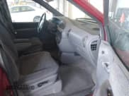 ✅ 1997 Dodge Caravan SE • VIN: 1B4GP45R8VB256033 • Lot: 43101386. Wystawiony na IAAI z przebiegiem 157 875 mil. Bezpłatny archiwum sprzedaży aukcyjnych z USA i szczegółowy raport historii pojazdu na DreamBid. Zdjęcie 5.