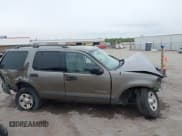 ✅ 2004 Ford Explorer XLS • VIN: 1FMDU72K44ZA96094 • Lot: 42019426. Wystawiony na IAAI z przebiegiem Nie podano. Bezpłatny archiwum sprzedaży aukcyjnych z USA i szczegółowy raport historii pojazdu na DreamBid. Zdjęcie 13.