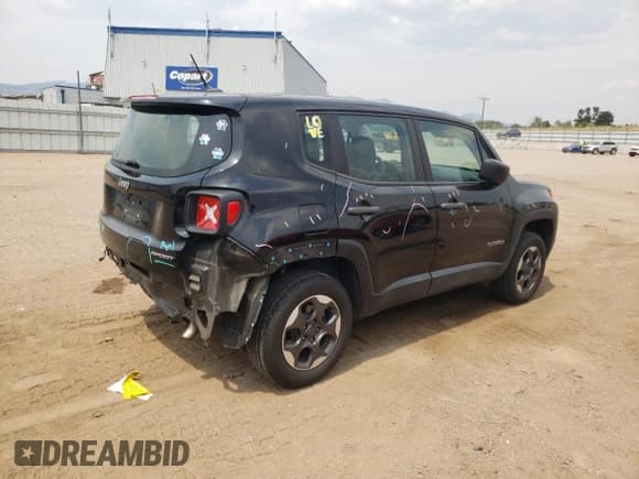 ✅ 2015 Jeep Renegade Sport • VIN: ZACCJBAT6FPB96821 • Lot: 68183685. Wystawiony na Copart z przebiegiem 61 705 mil. Bezpłatny archiwum sprzedaży aukcyjnych z USA i szczegółowy raport historii pojazdu na DreamBid. Zdjęcie 3.