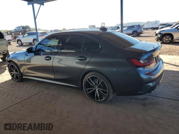 ✅ 2022 BMW 3 Series 330i xDrive • VIN: 3MW5R7J04N8C67560 • Lot: 92318975. Wystawiony na Copart z przebiegiem 42 387 mil. Bezpłatny archiwum sprzedaży aukcyjnych z USA i szczegółowy raport historii pojazdu na DreamBid. Zdjęcie 2.