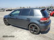 ✅ 2014 Volkswagen Golf GTI Wolfsburg Edition • VIN: WVWHD7AJ7EW005529 • Lot: 70627374. Wystawiony na Copart z przebiegiem 104 151 mil. Bezpłatny archiwum sprzedaży aukcyjnych z USA i szczegółowy raport historii pojazdu na DreamBid. Zdjęcie 2.
