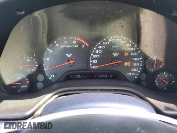 ✅ 2002 Chevrolet Corvette • VIN: 1G1YY32GX25115999 • Lot: 60707625. Listed on Copart with 106,284 mi. Free auction sales archive from the USA and detailed vehicle history report at DreamBid. Image 9.