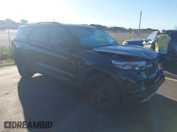 ✅ 2021 Ford Explorer Timberline • VIN: 1FMSK8JH3MGC08985 • Lot: 43459397. Wystawiony na IAAI z przebiegiem 62 627 mil. Bezpłatny archiwum sprzedaży aukcyjnych z USA i szczegółowy raport historii pojazdu na DreamBid. Zdjęcie 1.