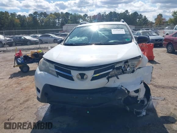 ✅ 2014 Toyota RAV4 LE • VIN: JTMBFREV5ED076491 • Лот: 43394972. Опубликован ранее на IAAI с пробегом 179 884 миль. Бесплатный доступ к архиву аукционных продаж из США и подробный отчёт об истории автомобиля на DreamBid. Изображение 12.