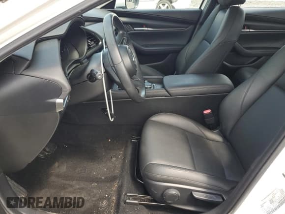 ✅ 2020 Mazda 3 Select • VIN: 3MZBPBCM6LM126294 • Lot: 64984065. Listed on Copart with 31,395 mi. Free auction sales archive from the USA and detailed vehicle history report at DreamBid. Image 7.