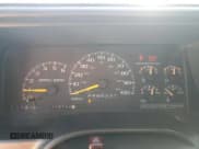 ✅ 1997 Chevrolet Silverado 1500 • VIN: 1GCEC19R1VE106844 • Lot: 89563545. Listed on Copart with 176,752 mi. Free auction sales archive from the USA and detailed vehicle history report at DreamBid. Image 9.