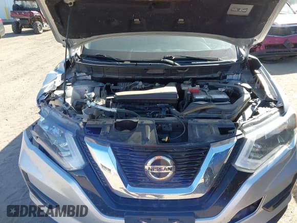 ✅ 2018 Nissan Rogue SV • VIN: JN8AT2MV6JW302179 • Lot: 43405972. Wystawiony na IAAI z przebiegiem 85 701 mil. Bezpłatny archiwum sprzedaży aukcyjnych z USA i szczegółowy raport historii pojazdu na DreamBid. Zdjęcie 10.