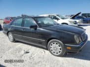 ✅ 1999 Mercedes-Benz E • VIN: WDBJF25H8XA826434 • Lot: 75412574. Listed on Copart with Not provided. Free auction sales archive from the USA and detailed vehicle history report at DreamBid. Image 4.