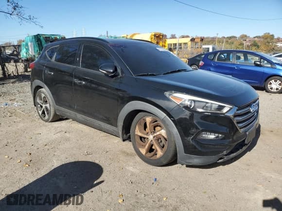 ✅ 2016 Hyundai Tucson Sport • VIN: KM8J3CA21GU058694 • Lot: 91370555. Wystawiony na Copart z przebiegiem 99 027 mil. Bezpłatny archiwum sprzedaży aukcyjnych z USA i szczegółowy raport historii pojazdu na DreamBid. Zdjęcie 4.
