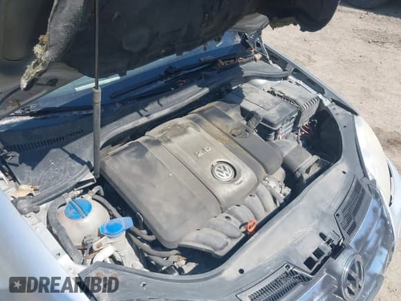 ✅ 2006 Volkswagen Jetta 2.5L • VIN: 3VWRF71K76M707615 • Lot: 42070579. Wystawiony na IAAI z przebiegiem 180 873 mil. Bezpłatny archiwum sprzedaży aukcyjnych z USA i szczegółowy raport historii pojazdu na DreamBid. Zdjęcie 10.