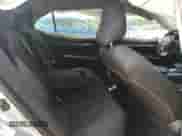 2019 Toyota Camry LE z VIN 4T1B11HKXKU193153, wystawiony jako Copart lot #66660725 z przebiegiem 130 057 mil mil oraz Szkoda całkowita • Salvage title. Historia ofert i sprzedaży dostępna na DreamBid. Obrazek 10.