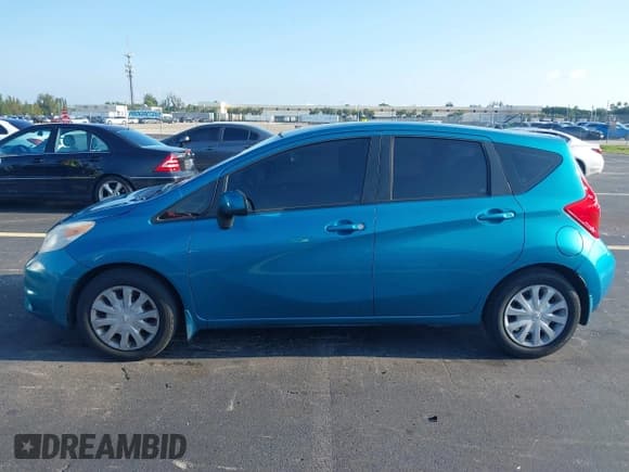 ✅ 2014 Nissan Note S Plus • VIN: 3N1CE2CP2EL421444 • Lot: 43052877. Wystawiony na IAAI z przebiegiem 135 716 mil. Bezpłatny archiwum sprzedaży aukcyjnych z USA i szczegółowy raport historii pojazdu na DreamBid. Zdjęcie 15.