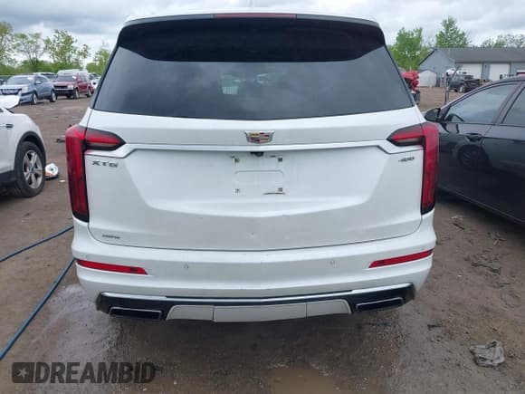 ✅ 2021 Cadillac XT6 Premium Luxury • VIN: 1GYKPDRS0MZ141453 • Лот: 42215954. Опубликован ранее на IAAI с пробегом 144 245 миль. Бесплатный доступ к архиву аукционных продаж из США и подробный отчёт об истории автомобиля на DreamBid. Изображение 17.
